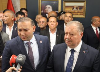 KİLİS BELEDİYESİNDE DEVİR TESLİM TÖRENİ GERÇEKLEŞTİRİLDİ