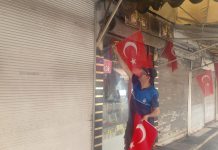 23 Nisan Münasebetiyle Esnafımıza Türk Bayrağı Dağıtımı Yapıldı