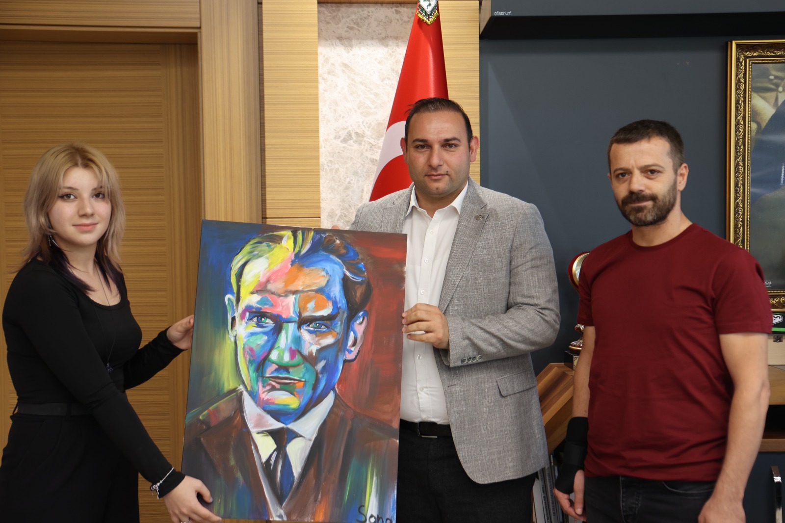 Sena Pirinçoğlu ve Eşi’nden Başkanımıza Ziyaret