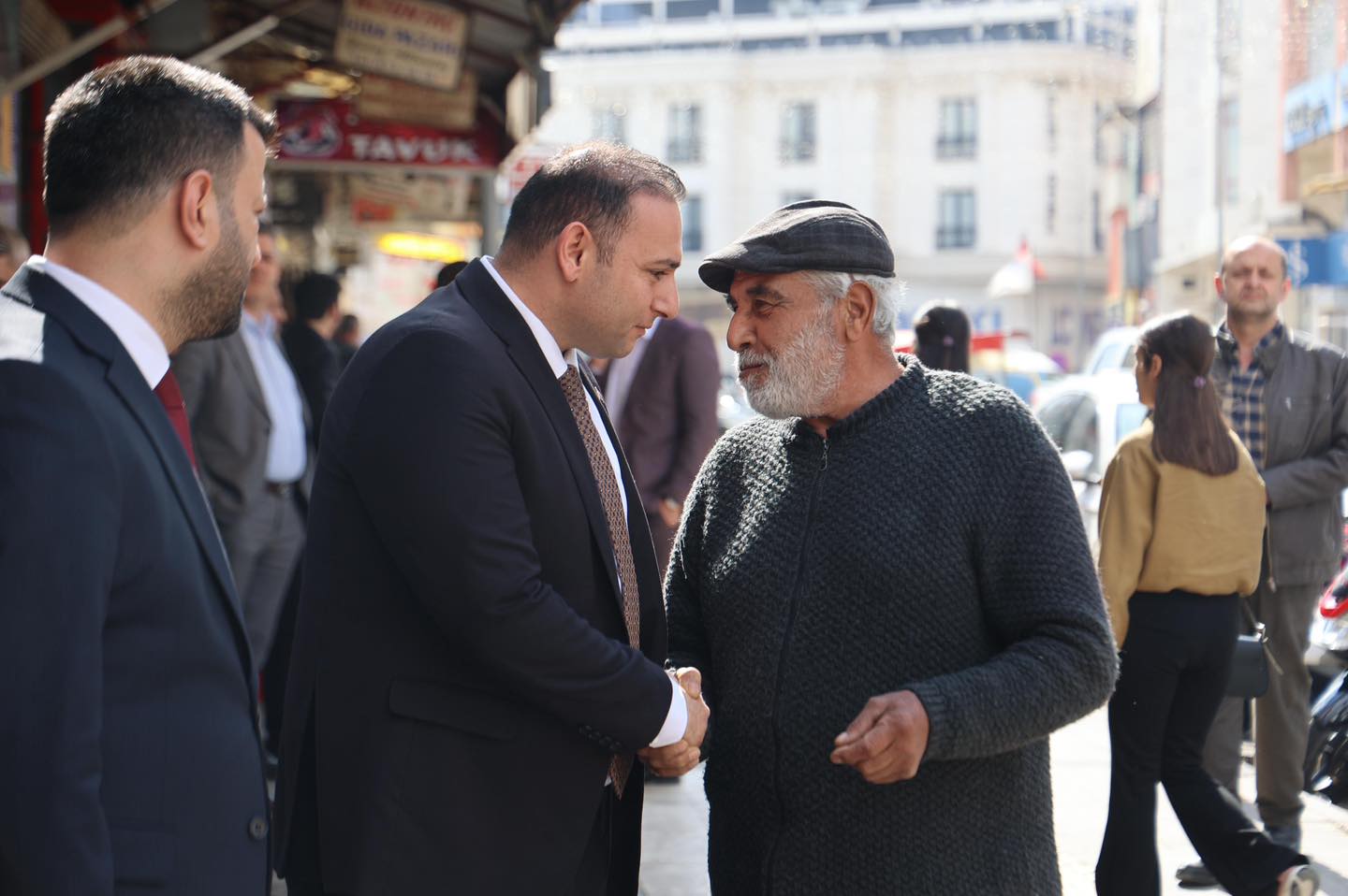 BAŞKAN BİLECEN ESNAFLA BULUŞTU