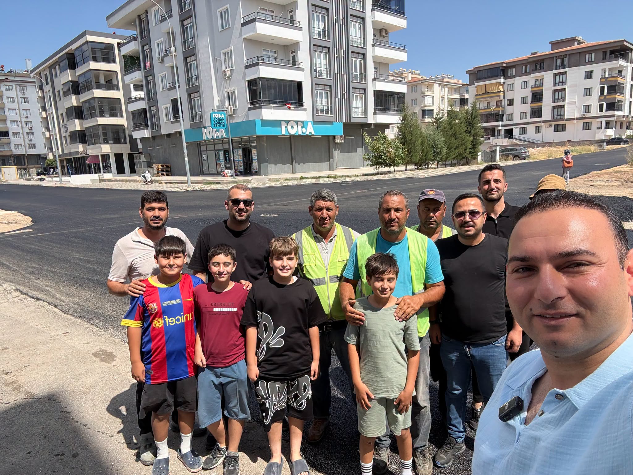 NECMETTİN ERBAKAN MAHALLESİ’NDE ASFALT SERİM ÇALIŞMASI