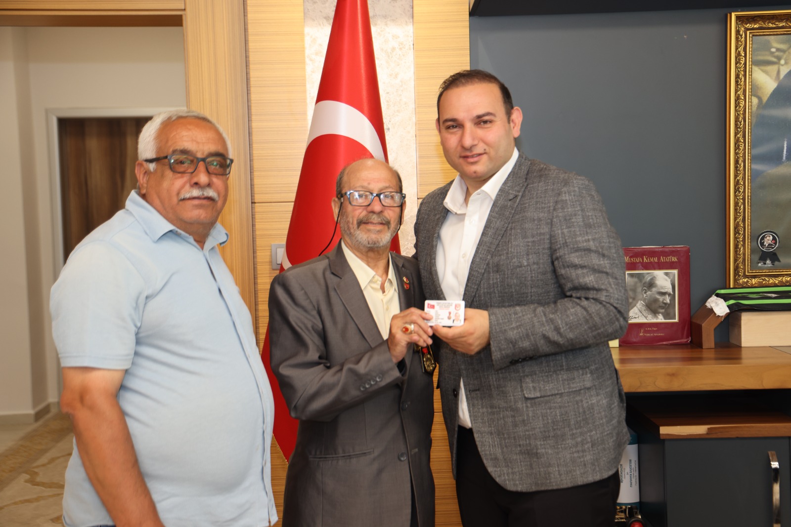 KİLİS KUVÂYİ MİLLİYE DERNEĞİNDEN BAŞKAN BİLECEN’E ZİYARET