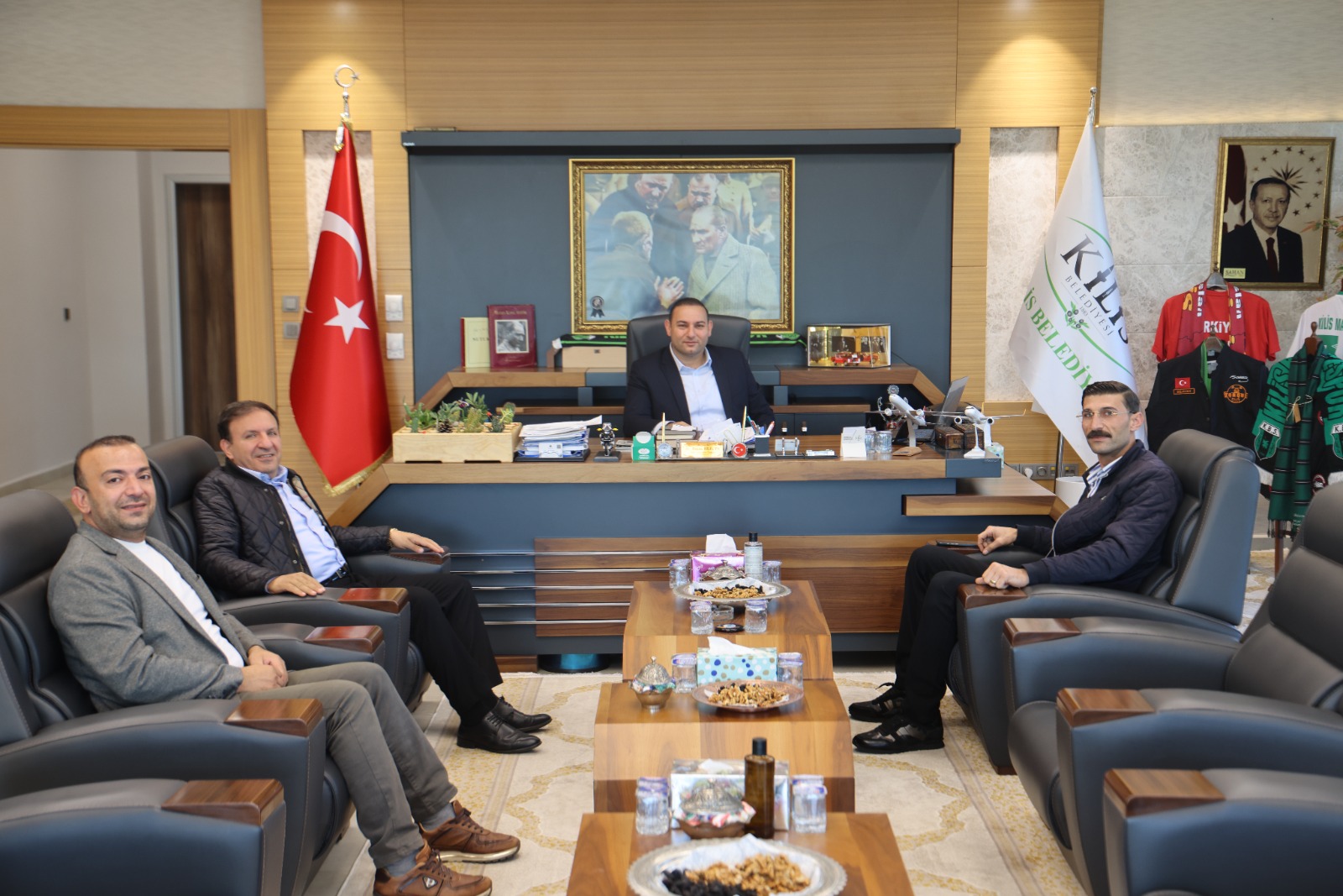 OSB Başkan Adayı Mustafa Servet’ten Başkan Bilecen’e Ziyaret